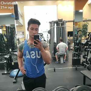 Meet your Posher, Christian